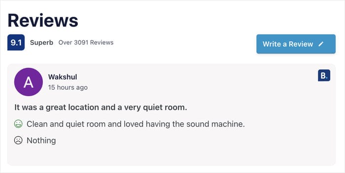 Cabeçalho do feed de avaliações do booking.com com pontuação